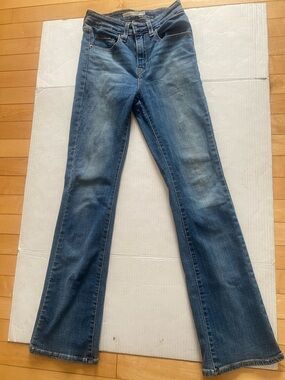 LEVI’S 725 High Rise Bootcut denim blue jeans size 25